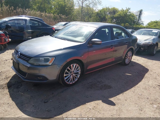 Продаж на аукціоні авто 2011 Volkswagen Jetta 2.5l Sel, vin: 3VWLZ7AJ7BM306712, номер лоту: 44921944