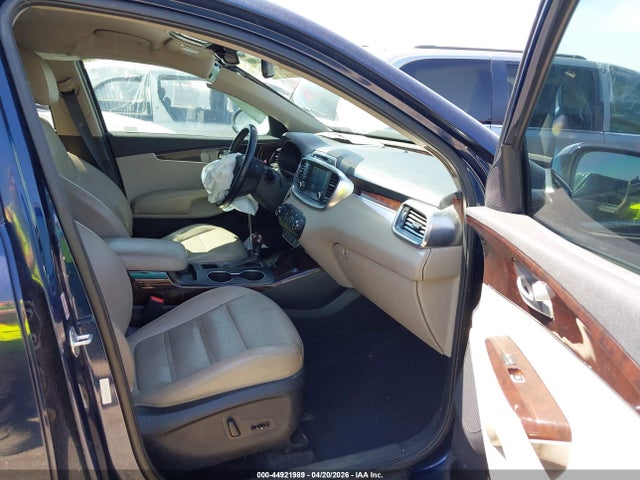 5XYPHDA58HG296528 KIA Sorento 3.3l Ex