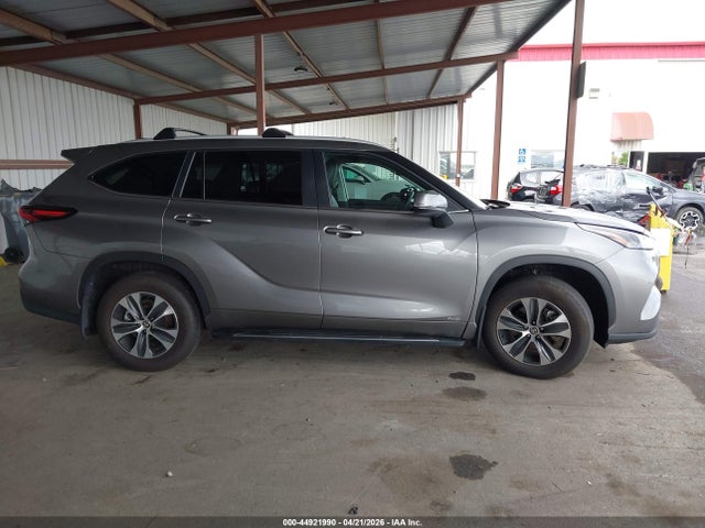 5TDKBRCH9TS691491 Toyota Highlander Hybrid Xle