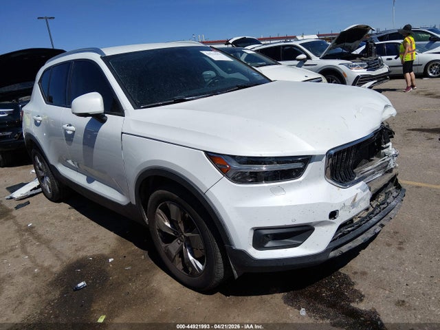 Продажа на аукционе авто 2021 Volvo Xc40 T5 Momentum, vin: YV4162UKXM2576910, номер лота: 44921993