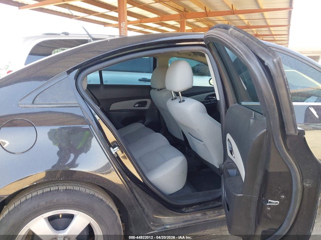 Chevrolet Cruze 1lt Auto 2014 1G1PC5SBXE7144888 Image 8