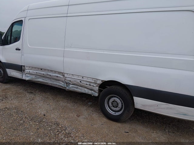 W1Y8ED3YXMT057237 Mercedes-Benz Sprinter 3500xd High Roof V6