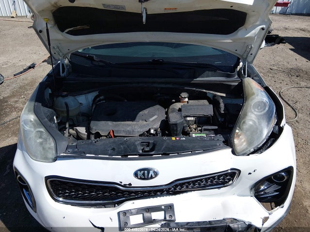 KNDPMCAC6H7244848 KIA Sportage Lx