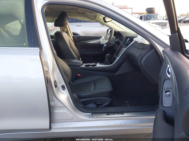 Продажа на аукционе авто 2020 Infiniti Q50 Luxe, vin: JN1EV7AP0LM208374, номер лота: 44922084