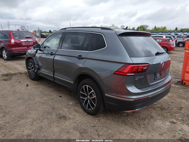 2021 Volkswagen Tiguan 2.0t Se/2.0t Se R-line Black/2.0t Sel მანქანა იყიდება აუქციონზე, vin: 3VV2B7AX8MM124285, აუქციონის ნომერი: 44922097