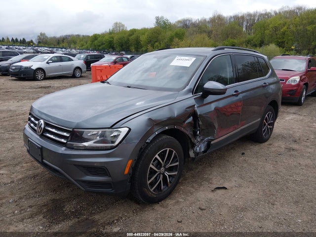 2021 Volkswagen Tiguan 2.0t Se/2.0t Se R-line Black/2.0t Sel მანქანა იყიდება აუქციონზე, vin: 3VV2B7AX8MM124285, აუქციონის ნომერი: 44922097