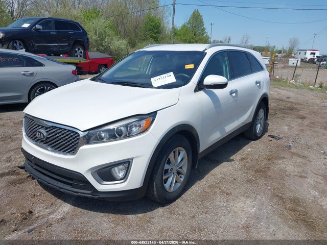 Продаж на аукціоні авто 2016 Kia Sorento 2.4l L/2.4l Lx, vin: 5XYPG4A35GG125865, номер лоту: 44922140