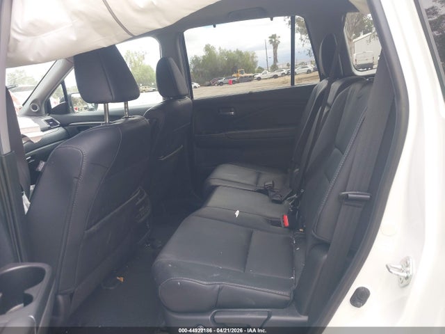 Auction sale of the 2021 Honda Pilot 2wd Special Edition, vin: 5FNYF5H25MB024242, lot number: 44922186