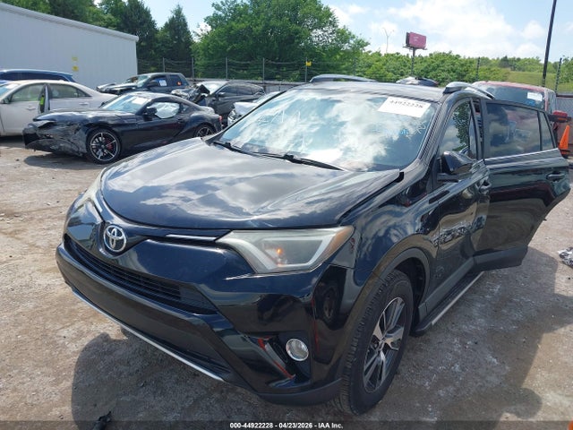2016 Toyota Rav4 Xle მანქანა იყიდება აუქციონზე, vin: 2T3WFREVXGW243600, აუქციონის ნომერი: 44922228