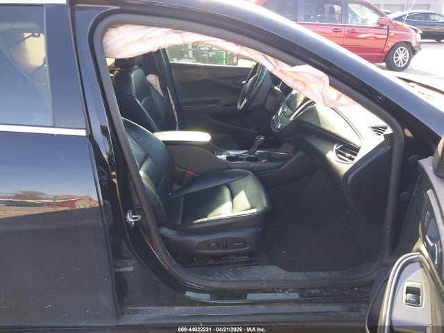 1G1ZE5STXHF274188 Chevrolet MALIBU 1LT