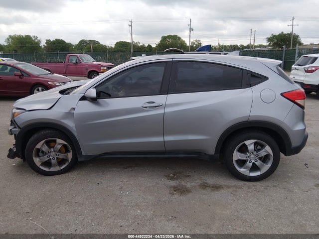 Honda HR-V LX 2018 3CZRU5H30JM715036 Image 14