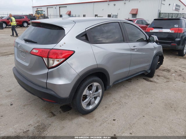 Honda HR-V LX 2018 3CZRU5H30JM715036 Image 4