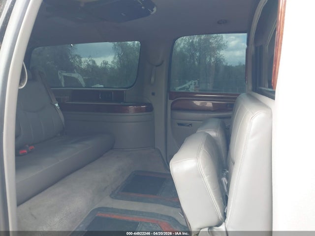 Продажа на аукционе авто 2005 Cadillac Escalade Esv Standard, vin: 3GYFK66N55G170328, номер лота: 44922246