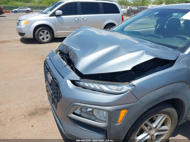 2019 Hyundai Kona Se მანქანა იყიდება აუქციონზე, vin: KM8K12AA4KU379276, აუქციონის ნომერი: 44922248