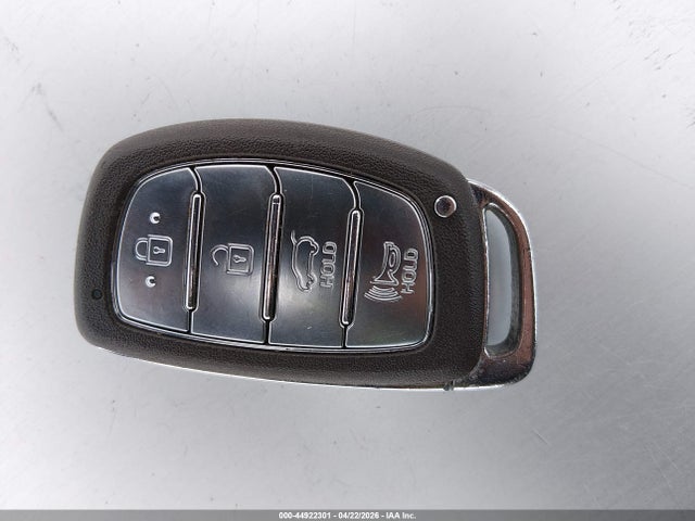 Продажа на аукционе авто 2019 Hyundai Ioniq Hybrid Blue, vin: KMHC65LC3KU167457, номер лота: 44922301