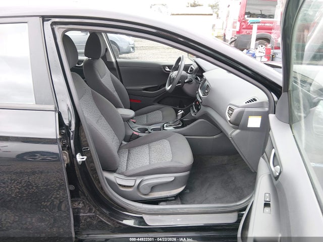 Продажа на аукционе авто 2019 Hyundai Ioniq Hybrid Blue, vin: KMHC65LC3KU167457, номер лота: 44922301