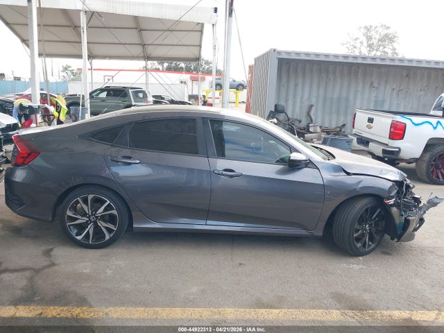 Honda Civic Sport 2019 2HGFC2F86KH601732 Image 13