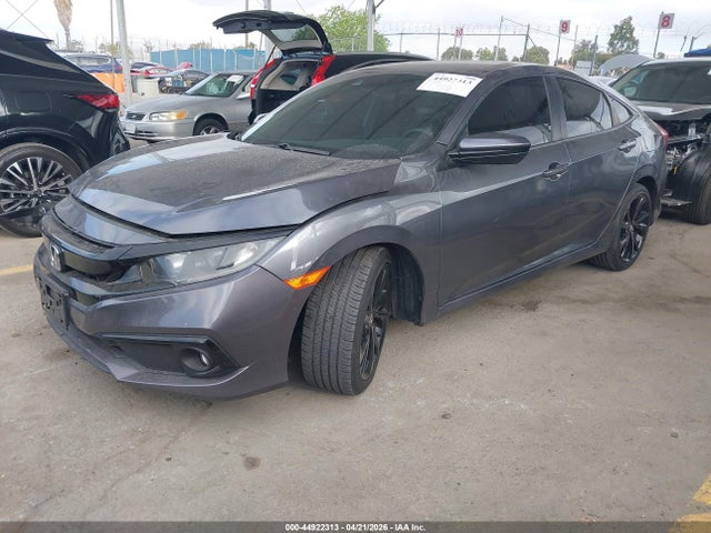 Honda Civic Sport 2019 2HGFC2F86KH601732 Image 2