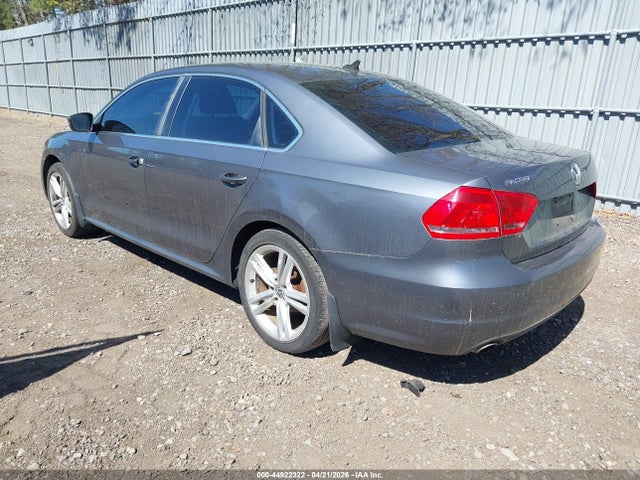 Продаж на аукціоні авто 2014 Volkswagen Passat 1.8t Se, vin: 1VWBT7A37EC040371, номер лоту: 44922322