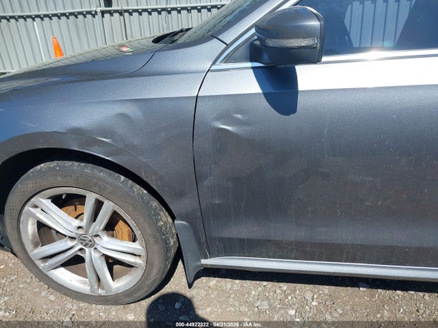 Продаж на аукціоні авто 2014 Volkswagen Passat 1.8t Se, vin: 1VWBT7A37EC040371, номер лоту: 44922322