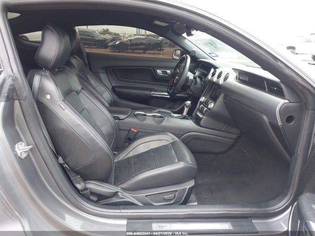 Продаж на аукціоні авто 2022 Ford Mustang Gt Premium Fastback, vin: 1FA6P8CF9N5128225, номер лоту: 44922341