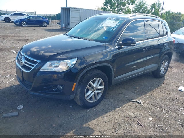 44922379 :رقم المزاد ، WVGAV7AX3BW515726 vin ، 2011 Volkswagen Tiguan Se مزاد بيع