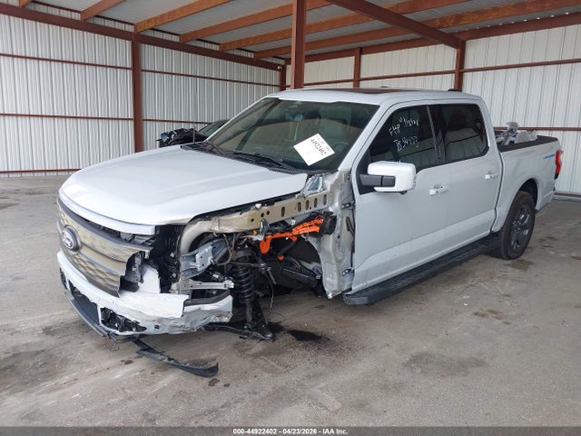 Продажа на аукционе авто 2025 Ford F-150 Lightning Lariat, vin: 1FT6W5L79SWG27505, номер лота: 44922402