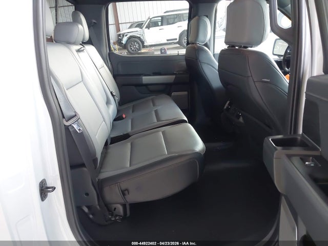 Продажа на аукционе авто 2025 Ford F-150 Lightning Lariat, vin: 1FT6W5L79SWG27505, номер лота: 44922402