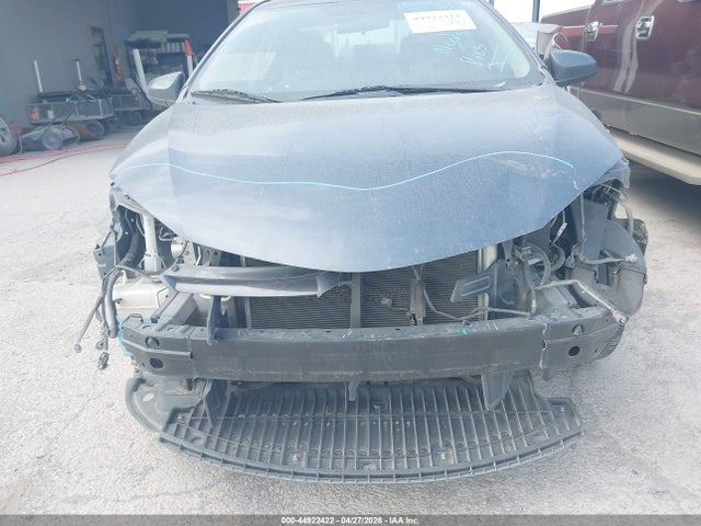Toyota COROLLA LE 2016 5YFBURHE5GP480036 Image 17