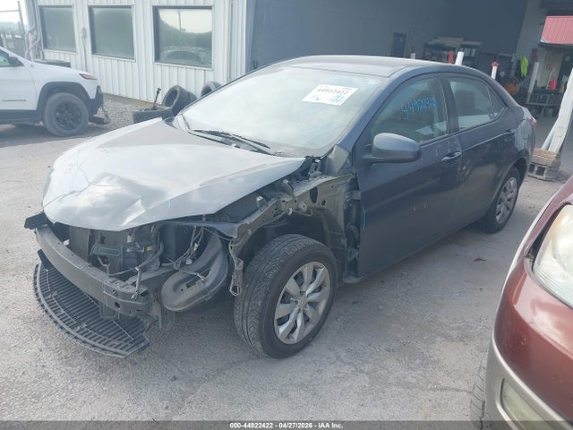 Toyota COROLLA LE 2016 5YFBURHE5GP480036 Image 2