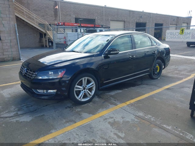 Продаж на аукціоні авто 2012 Volkswagen Passat 2.0l Tdi Sel Premium, vin: 1VWCN7A32CC008679, номер лоту: 44922427