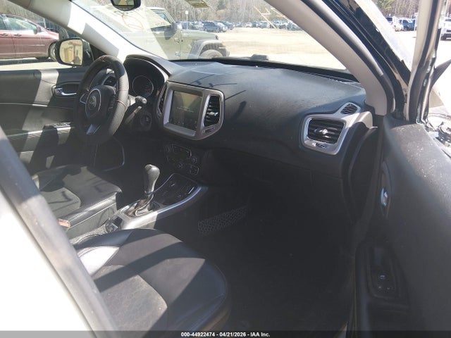 Aukcja sprzedaży 2018 Jeep Compass Latitude 4x4, vin: 3C4NJDBB5JT281189, numer aukcji: 44922474
