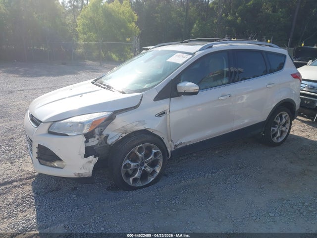 44922489 :رقم المزاد ، 1FMCU0J90FUB88434 vin ، 2015 Ford Escape Titanium مزاد بيع