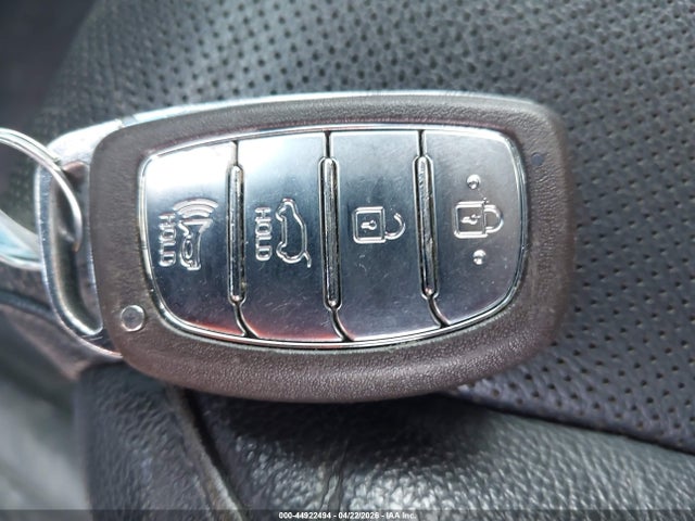Продажа на аукционе авто 2017 Hyundai Tucson Limited, vin: KM8J3CA25HU578186, номер лота: 44922494