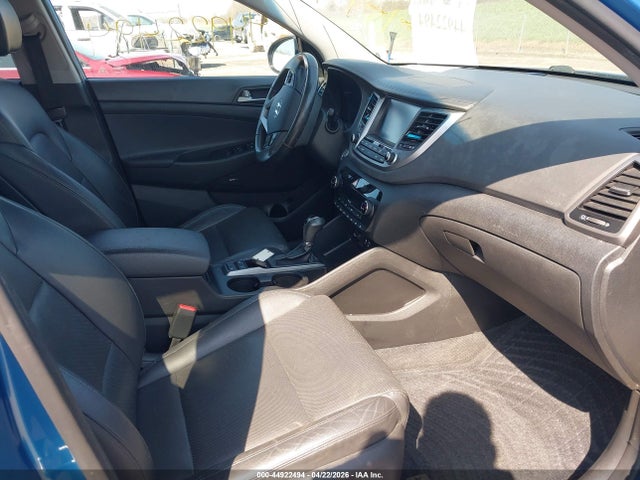 Продажа на аукционе авто 2017 Hyundai Tucson Limited, vin: KM8J3CA25HU578186, номер лота: 44922494
