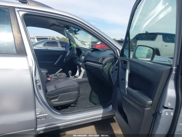 JF2SJABC6HH456098 Subaru Forester 2.5i