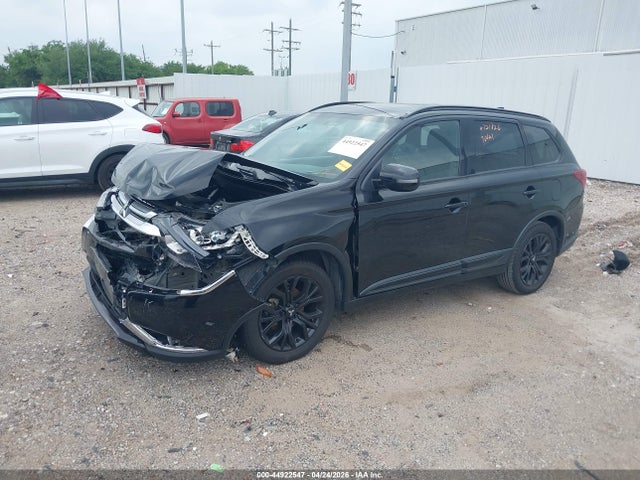 Продажа на аукционе авто 2018 Mitsubishi Outlander Le, vin: JA4AD3A39JZ046887, номер лота: 44922547