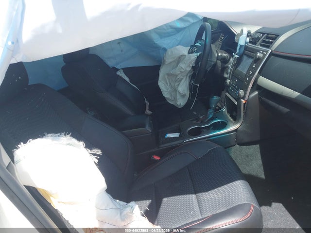 Продаж на аукціоні авто 2015 Toyota Camry Se, vin: 4T1BF1FK3FU072877, номер лоту: 44922553