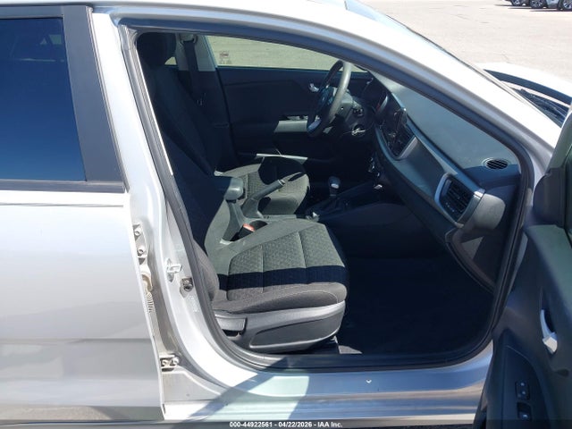 3KPA24AD7ME386467 KIA RIO S