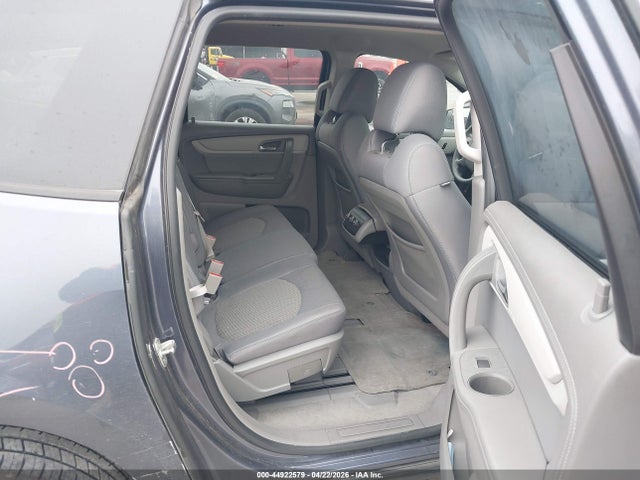 44922579 :رقم المزاد ، 1GNKRFED2DJ243345 vin ، 2013 Chevrolet Traverse Ls مزاد بيع