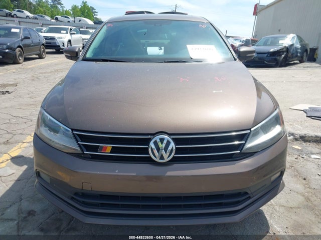 Auction sale of the 2016 Volkswagen Jetta 1.8t Sel, vin: 3VWL07AJ2GM221634, lot number: 44922600