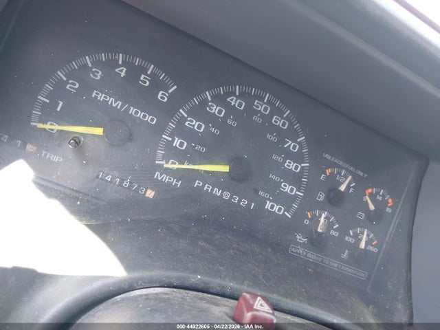 Aukcja sprzedaży 1998 Chevrolet K1500 Fleetside, vin: 2GCEK19R8W1143167, numer aukcji: 44922605