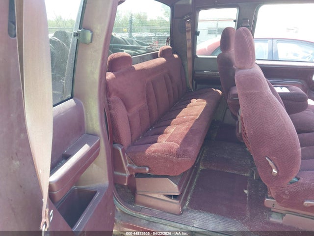 Aukcja sprzedaży 1998 Chevrolet K1500 Fleetside, vin: 2GCEK19R8W1143167, numer aukcji: 44922605