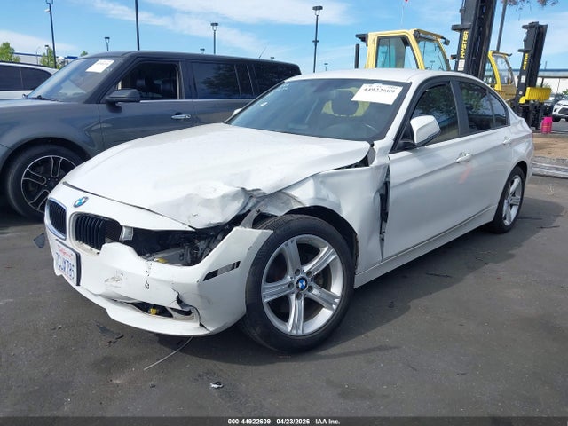 Продажа на аукционе авто 2013 Bmw 328i, vin: WBA3C1C59DF444611, номер лота: 44922609
