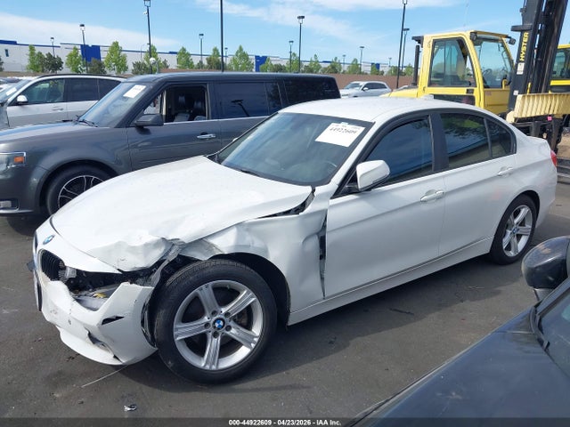 Продажа на аукционе авто 2013 Bmw 328i, vin: WBA3C1C59DF444611, номер лота: 44922609