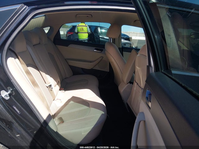 Hyundai SONATA SE 2019 5NPE24AF4KH794002 Image 8