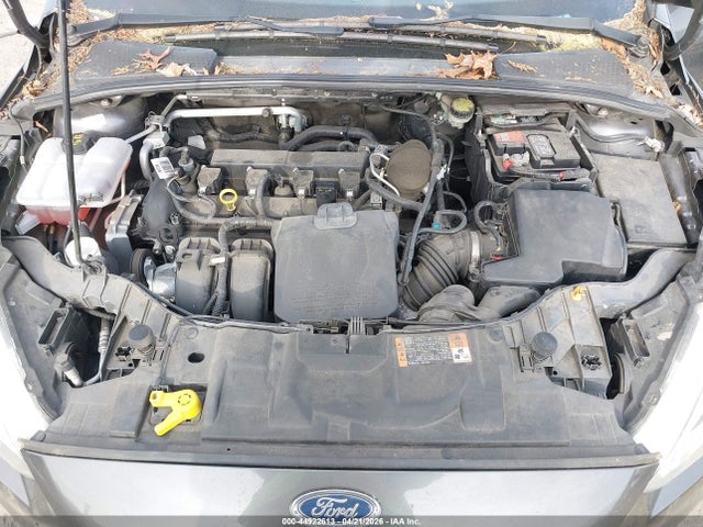 Ford FOCUS SE 2015 1FADP3K29FL314708 Image 10