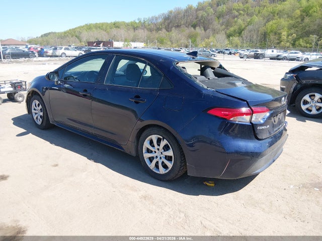 Продажа на аукционе авто 2022 Toyota Corolla Le, vin: 5YFEPMAE7NP368532, номер лота: 44922629