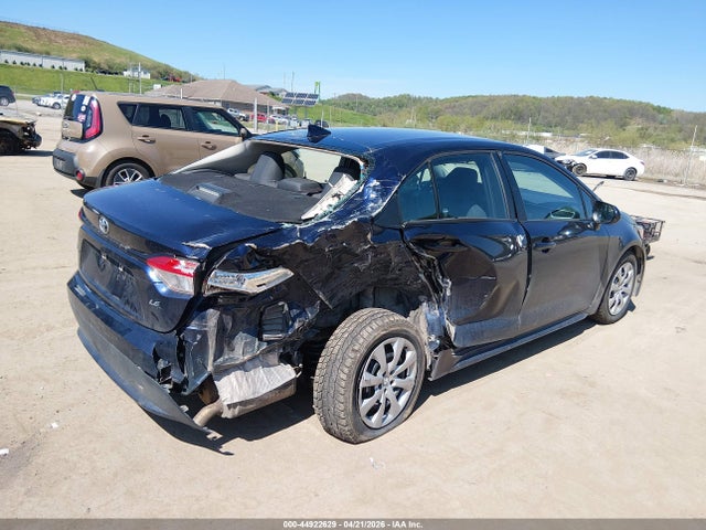 Продажа на аукционе авто 2022 Toyota Corolla Le, vin: 5YFEPMAE7NP368532, номер лота: 44922629