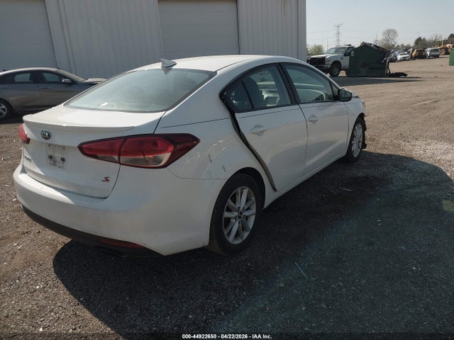 Aukcja sprzedaży 2017 Kia Forte S, vin: 3KPFL4A70HE050551, numer aukcji: 44922650
